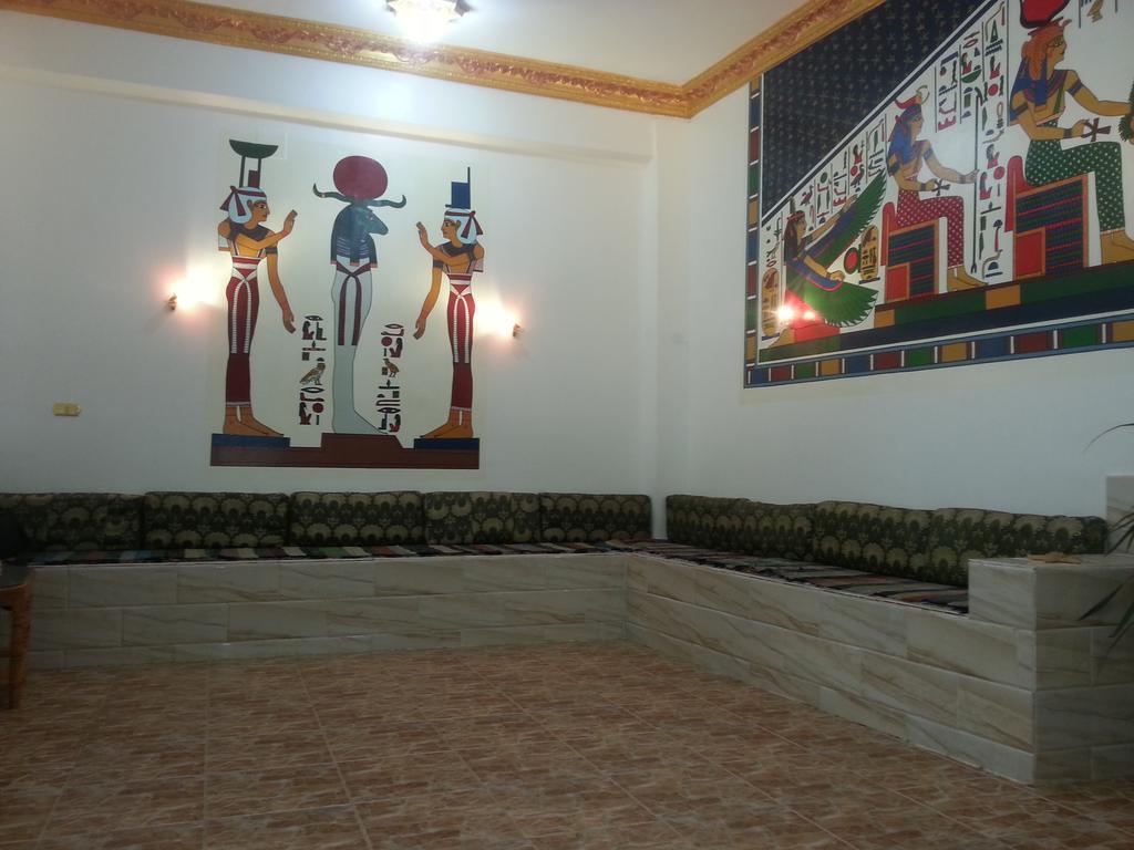 Royal Apartments Louxor Extérieur photo